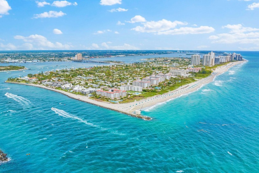 Enjoy the island life in this oceanfront apartment. This second - Beach Condo for sale in Palm Beach Shores, Florida on Beachhouse.com