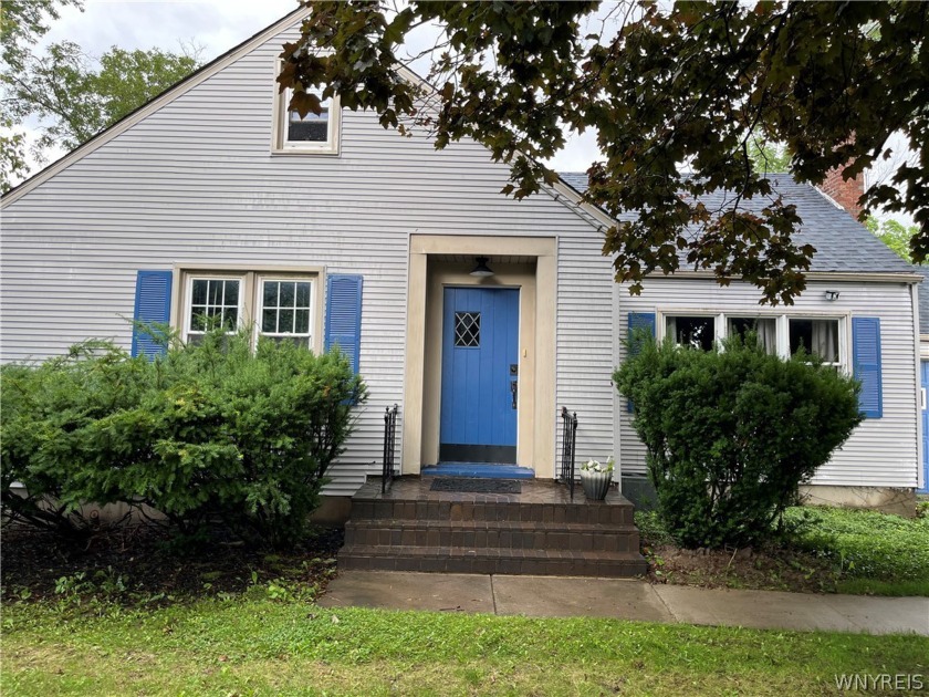 Stunning and Private, Beautiful Cape sits on mature and large - Beach Home for sale in Lewiston, New York on Beachhouse.com