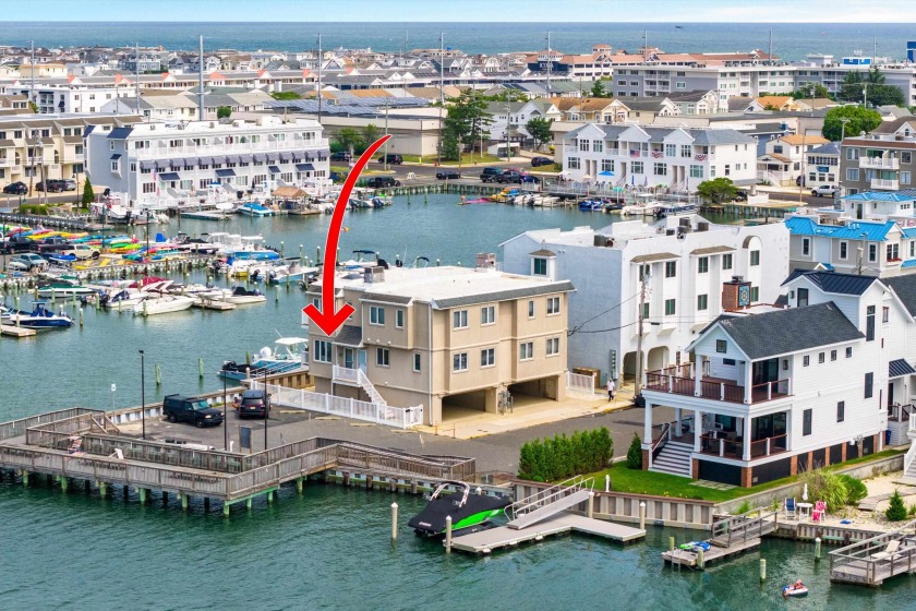Welcome to 392 83rd Street, a captivating condominium in Stone - Beach Condo for sale in Stone Harbor, New Jersey on Beachhouse.com