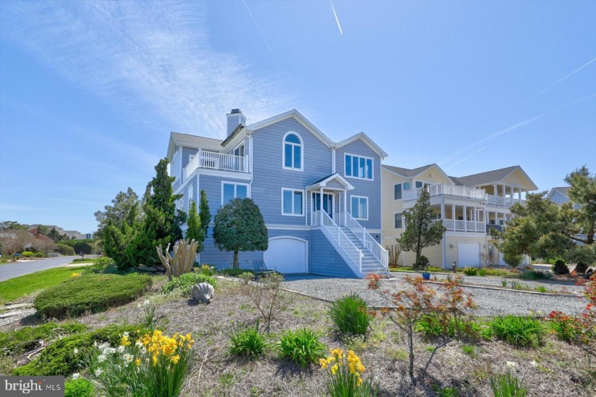 Spectacular coastal home situated between the ocean and the bay - Beach Home for sale in Fenwick Island, Delaware on Beachhouse.com