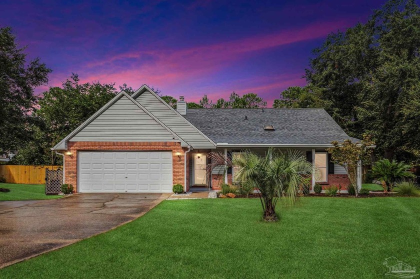 Come and see this beautiful 3 bedroom 3 bath home in the revered - Beach Home for sale in Navarre, Florida on Beachhouse.com