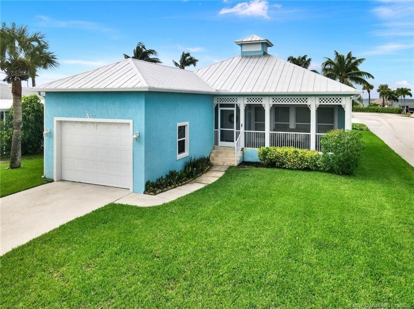 Welcome to island living with a little extra sparkle! This - Beach Home for sale in Jensen Beach, Florida on Beachhouse.com