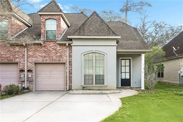 Spacious townhouse in Mandeville, just minutes from the Causeway - Beach Townhome/Townhouse for sale in Mandeville, Louisiana on Beachhouse.com