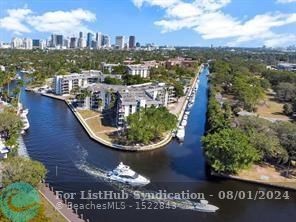 BEAUTIFUL 2 BEDROOM, 2 BATH CONDO 1,250 SQ FT WITH A DOWNTOWN - Beach Condo for sale in Fort Lauderdale, Florida on Beachhouse.com