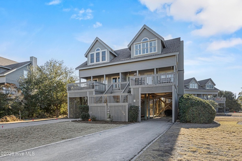 Welcome to coastal living and tranquility in Serenity Point! A - Beach Townhome/Townhouse for sale in Topsail Beach, North Carolina on Beachhouse.com