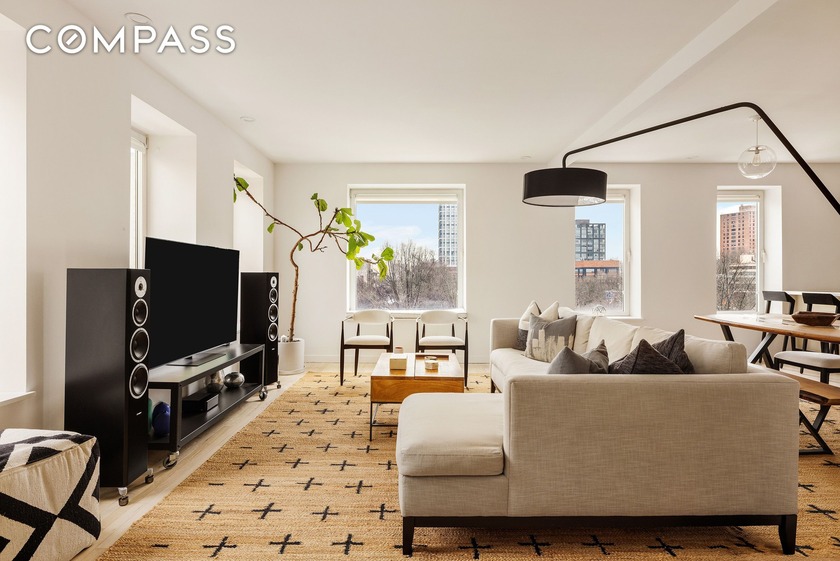 This impeccably renovated designer loft blends original - Beach Condo for sale in Brooklyn, New York on Beachhouse.com