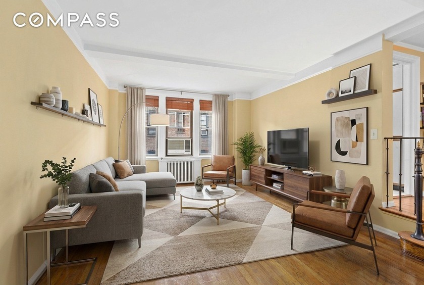 A gracious and serene one bed, one bath residence at 302 West - Beach Condo for sale in New York, New York on Beachhouse.com