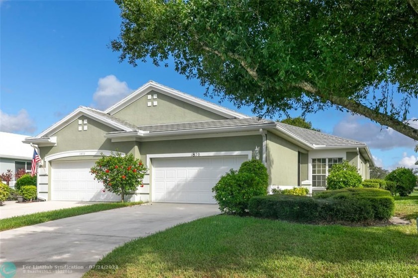 Absolutely lovely Willowbend VILLA in Monarch Country Club. Only - Beach Condo for sale in Palm City, Florida on Beachhouse.com