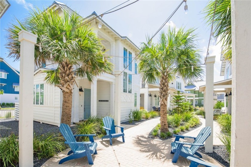 Welcome to your dream getaway--a beautifully designed 2-bedroom - Beach Home for sale in Port Aransas, Texas on Beachhouse.com