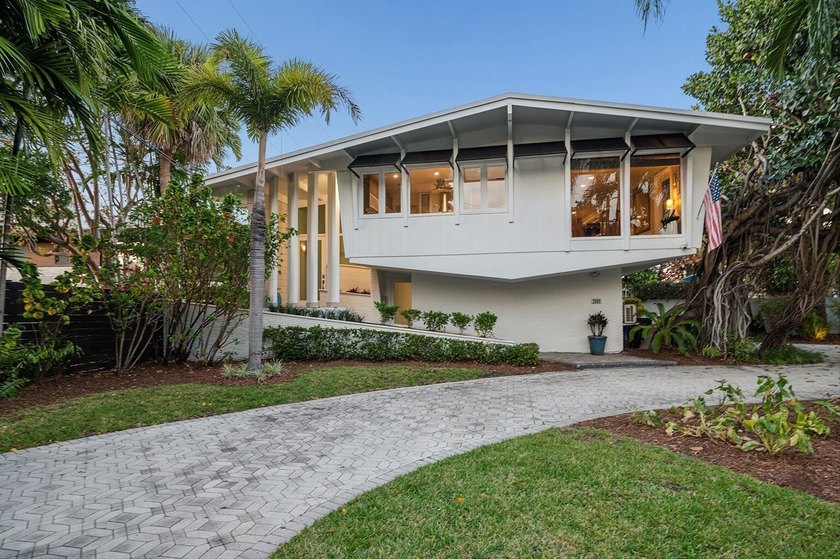 A Mid-Century Modern masterpiece in exclusive Sunrise - Beach Home for sale in Fort Lauderdale, Florida on Beachhouse.com