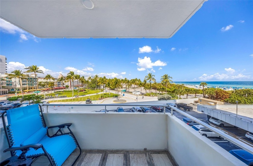 Renovated 1-bedroom, with shower plus separate jacuzzi - Beach Condo for sale in Miami Beach, Florida on Beachhouse.com