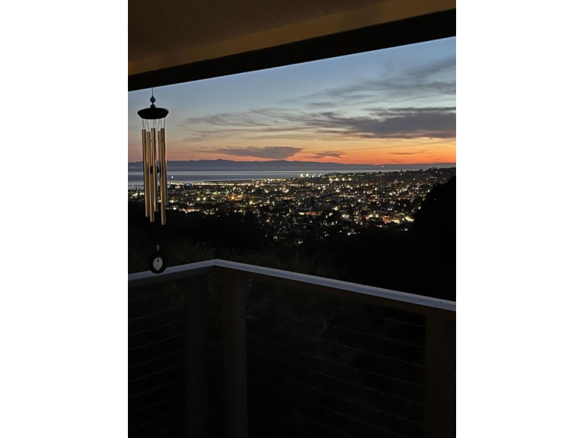 This beautifully updated mid century modern split- level home - Beach Home for sale in Santa Barbara, California on Beachhouse.com