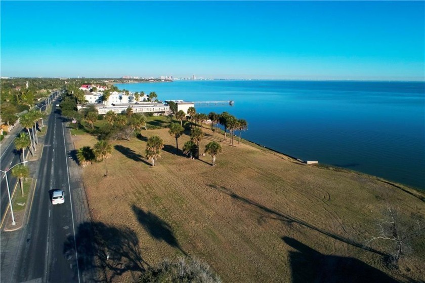 2.4 acres of bay front property along Ocean Drive zoned - Beach Commercial for sale in Corpus Christi, Texas on Beachhouse.com