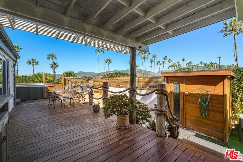 Don't miss this rare Malibu gem in Point Dume Club, offering - Beach Home for sale in Malibu, California on Beachhouse.com