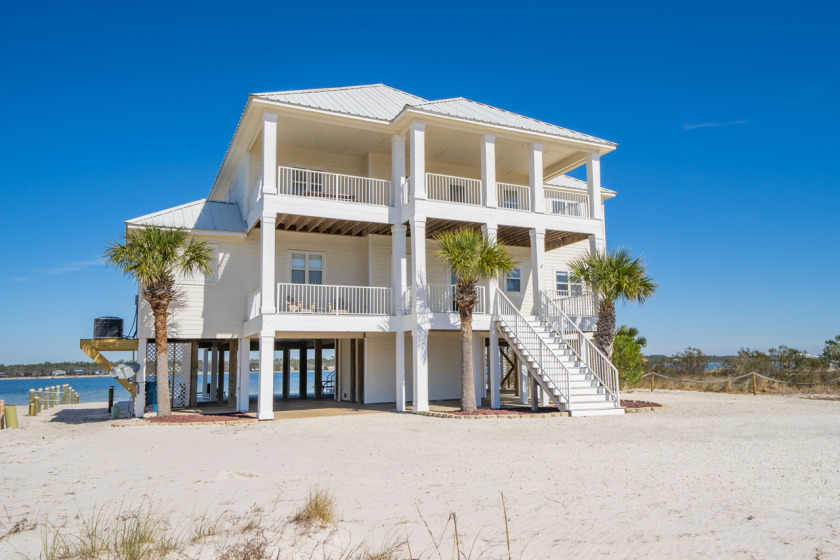 Gulf Horizons, Best of the Lagoon and Beach with Pool - - Beach Vacation Rentals in Gulf Shores, Alabama on Beachhouse.com