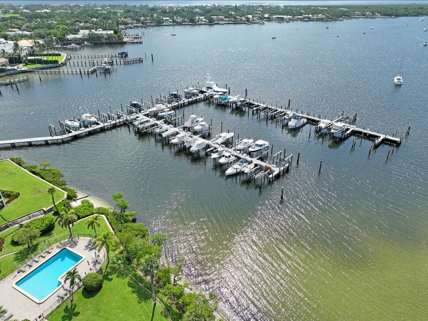 STATE OF THE ART 50FT. BOAT DOCKAGE & 30,000 LBS BOAT LIFT - Beach Lot for sale in North Palm Beach, Florida on Beachhouse.com