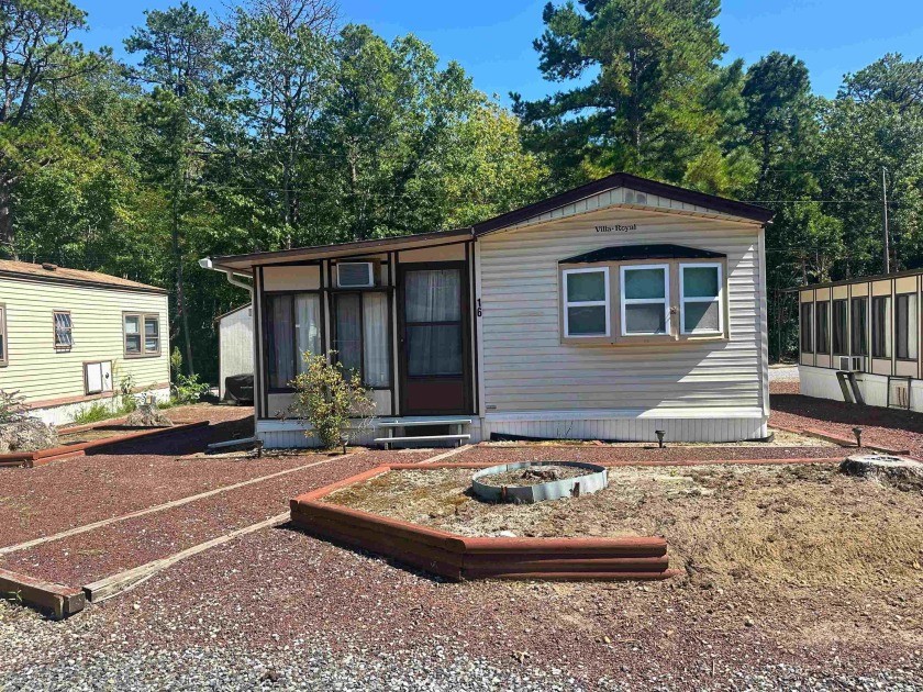 Welcome to Unit #16 at Dennisville Lake Resort! This inviting - Beach Home for sale in Dennisville, New Jersey on Beachhouse.com