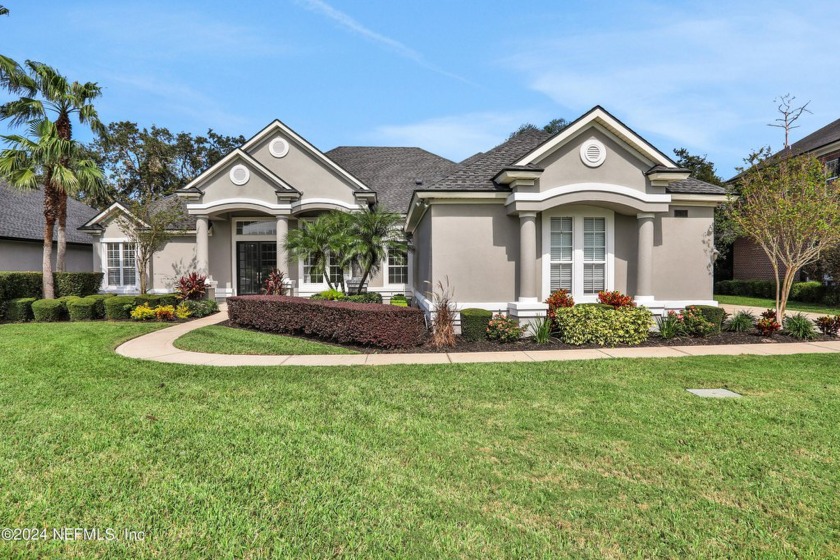 Stunning home in Queens Harbour Yacht and Country Club. Welcome - Beach Home for sale in Jacksonville, Florida on Beachhouse.com