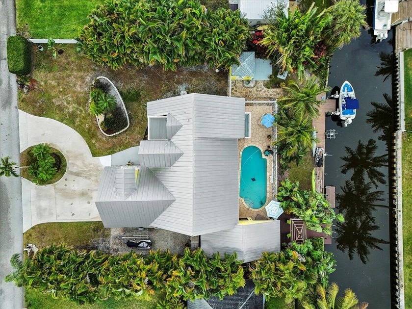 Rare opportunity to embrace the laid-back, peaceful lifestyle of - Beach Home for sale in Tequesta, Florida on Beachhouse.com