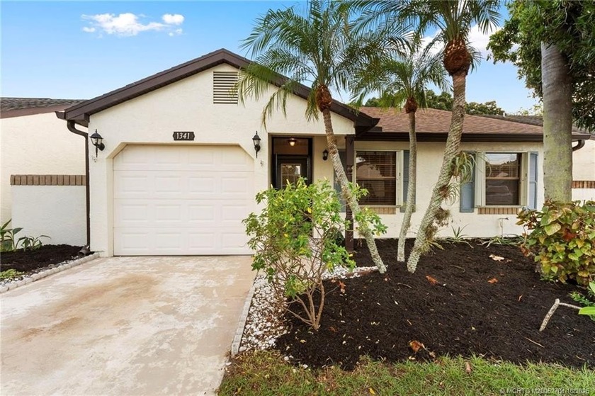 Easy living at a great value, this cozy & charming, 2-bedroom - Beach Home for sale in Port Saint Lucie, Florida on Beachhouse.com