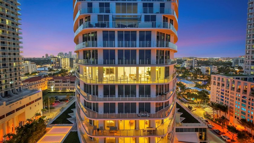 BRAND NEW FOUR SEASONS PRIVATE RESIDENCES, Ninth floor, private - Beach Condo for sale in Fort Lauderdale, Florida on Beachhouse.com