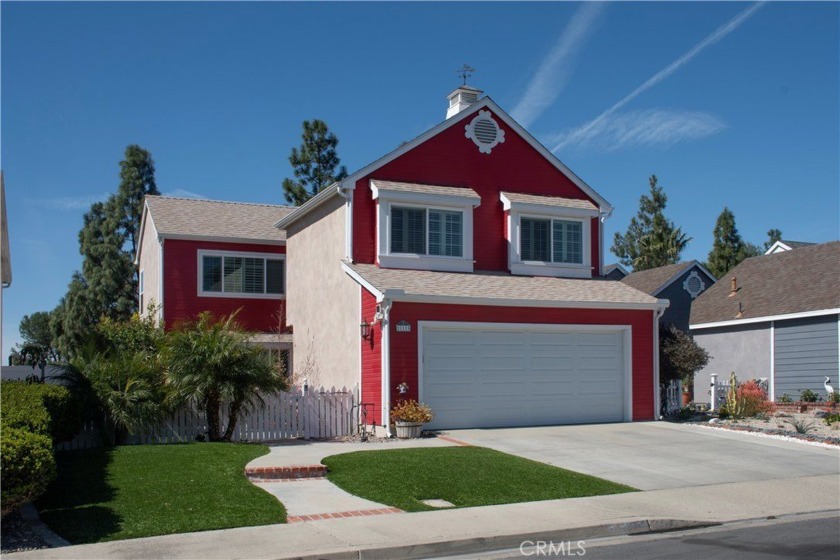 Welcome to this charming and meticulously maintained Cape Cod - Beach Home for sale in Mission Viejo, California on Beachhouse.com