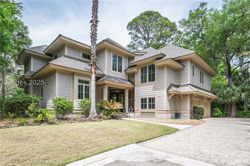 Discover this turn key ready exquisite 5-bed, 6-bath home - Beach Home for sale in Hilton Head Island, South Carolina on Beachhouse.com