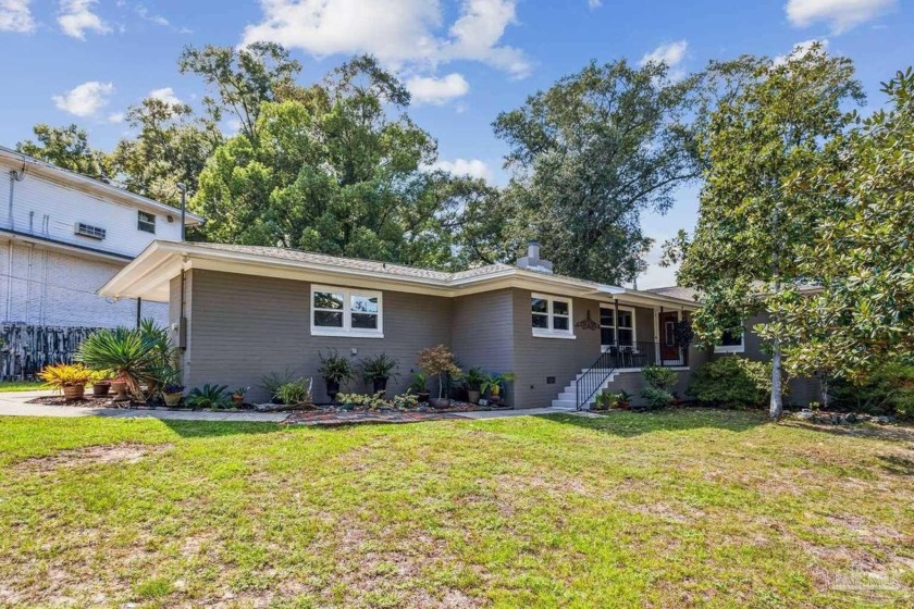 This charming East Hill home located at 3333 N 17th Ave in - Beach Home for sale in Pensacola, Florida on Beachhouse.com