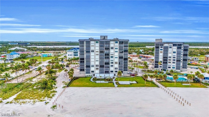 Exceptional Caper Beach Club!  One of the finest beachfront - Beach Condo for sale in Fort Myers Beach, Florida on Beachhouse.com
