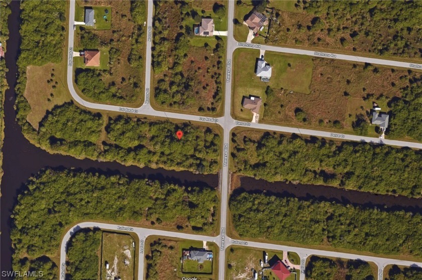 FRESHWATER CANAL LOT IN EVER GROWING CHARLOTTE COUNTY, FLORIDA! - Beach Lot for sale in Port Charlotte, Florida on Beachhouse.com