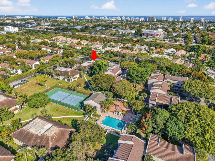 Move right into this beautifully remodeled 2-bedroom, 2-bath - Beach Condo for sale in Boca Raton, Florida on Beachhouse.com