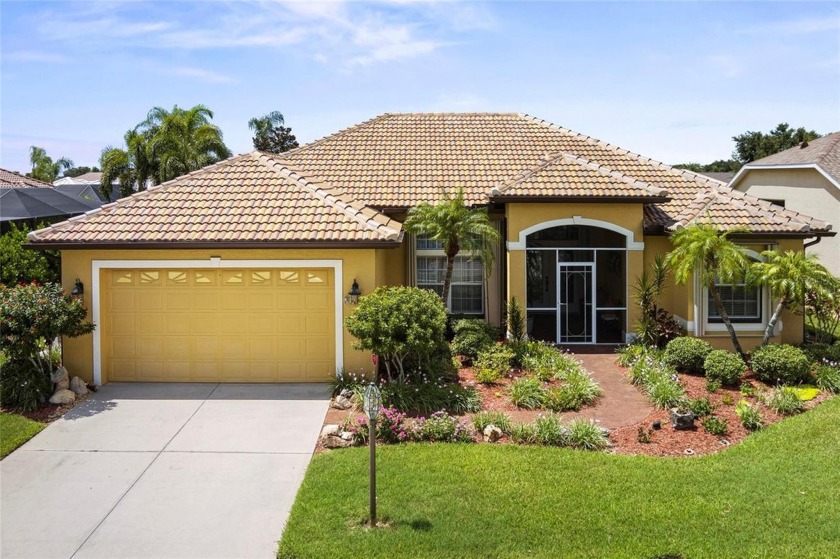 Experience the Ultimate Florida Lifestyle! This stunning - Beach Home for sale in Venice, Florida on Beachhouse.com