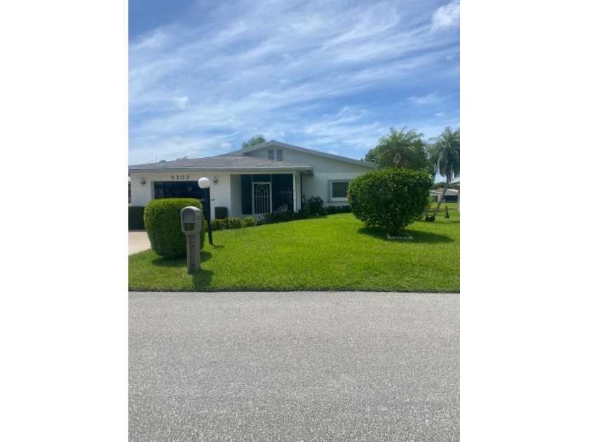 SELLER MOTIVATED Truly a rare model in this community, SINGLE - Beach Home for sale in Delray Beach, Florida on Beachhouse.com