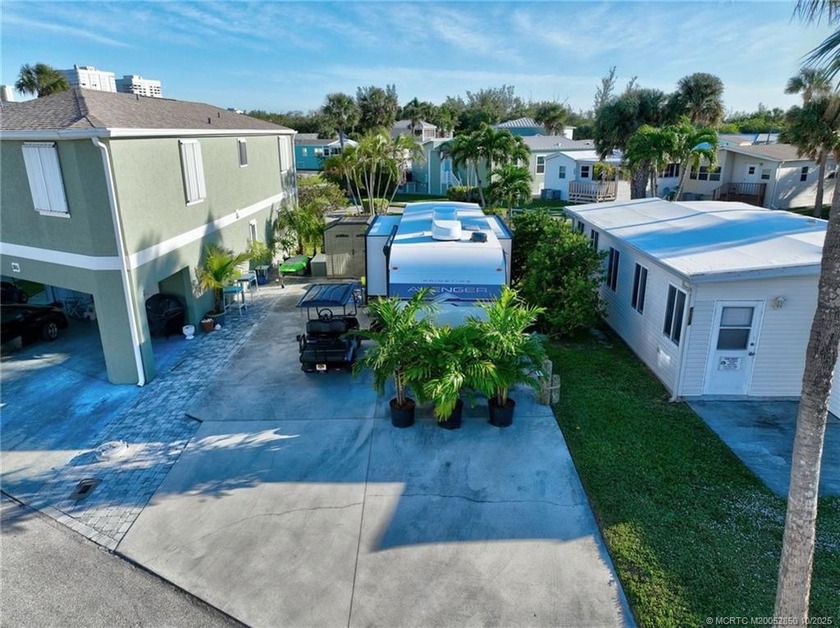 Vacant lot for sale-RV sold separately. Avenger model pictured - Beach Lot for sale in Jensen Beach, Florida on Beachhouse.com