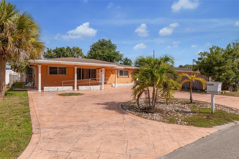 SINGLE FAMILY HOME with an exceptional opportunity to acquire a - Beach Home for sale in Miramar, Florida on Beachhouse.com