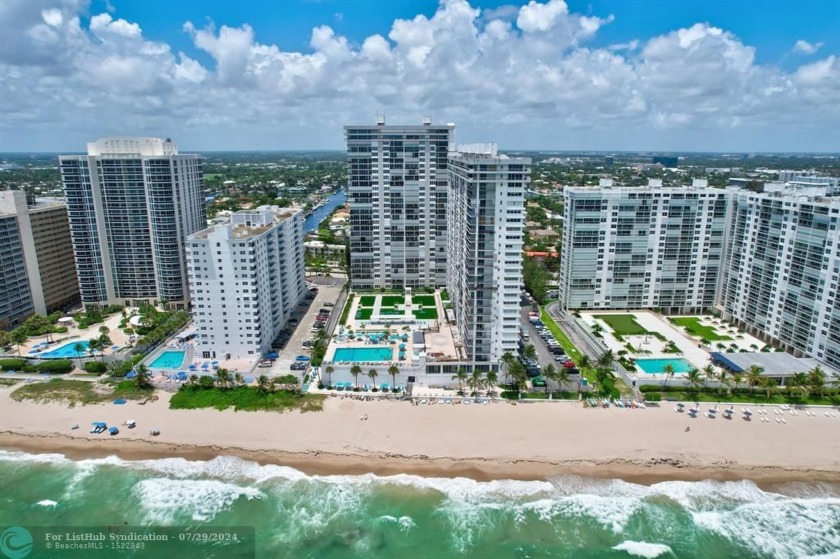 STUNNING CONTEMPORARY 2 BEDROOM 2 BATH LOCATED ON PRESTIGIOUS - Beach Condo for sale in Fort Lauderdale, Florida on Beachhouse.com