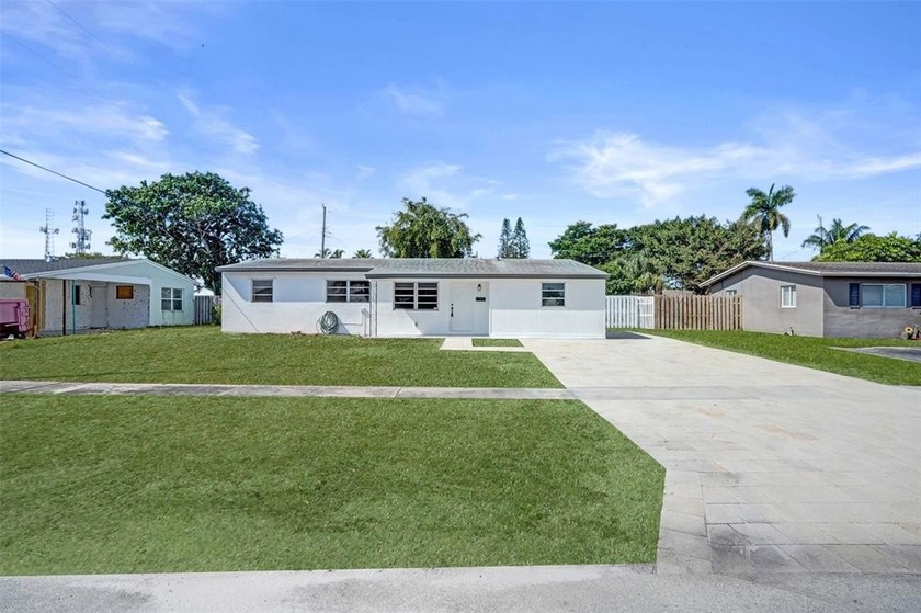 Completely renovated 4-bedroom, 3-bathroom home in desirable - Beach Home for sale in Deerfield Beach, Florida on Beachhouse.com