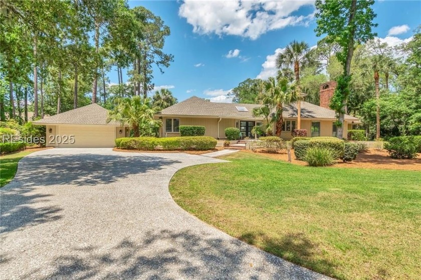 Welcome to your beautifully updated retreat on Hilton Head - Beach Home for sale in Hilton Head Island, South Carolina on Beachhouse.com