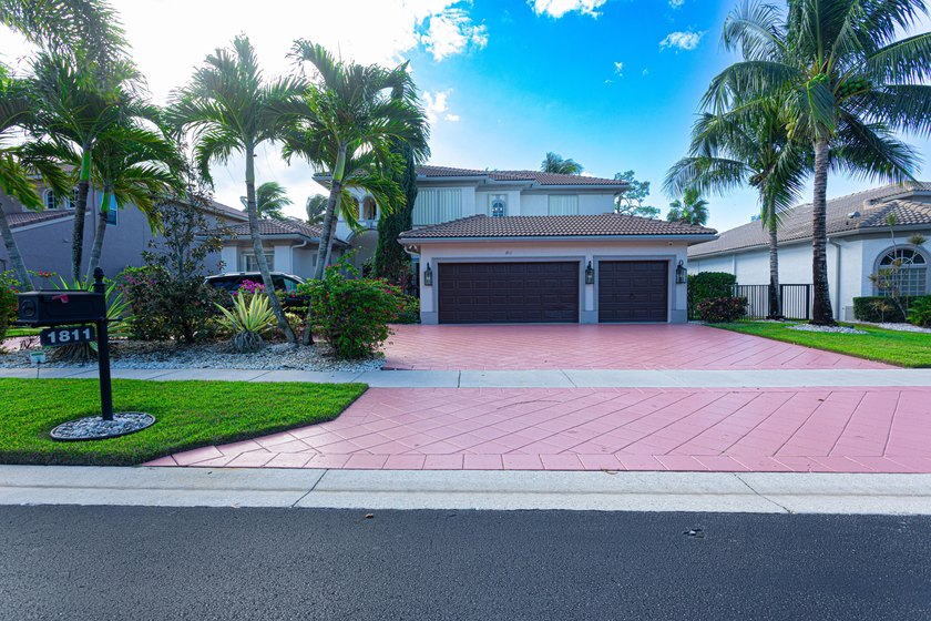Beautiful two-story home located in The Estates at Madison Green - Beach Home for sale in Royal Palm Beach, Florida on Beachhouse.com