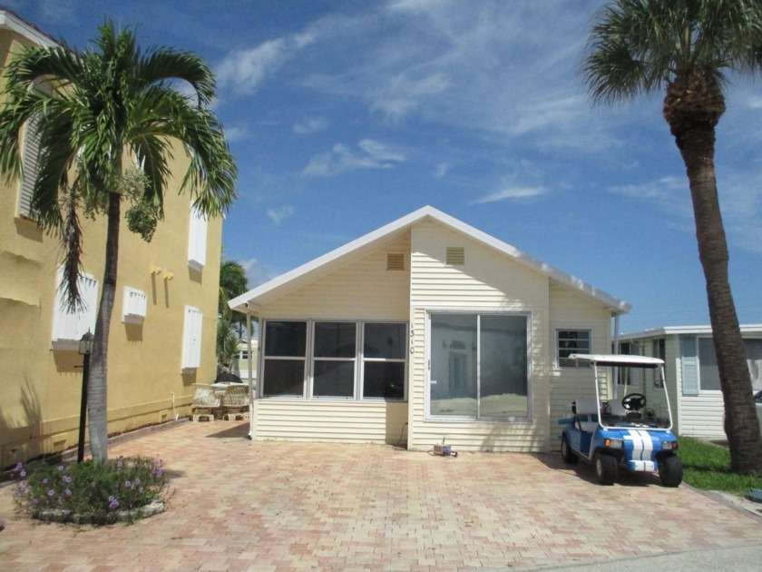 1 BR 1.5BA build over close to the community store on a - Beach Home for sale in Jensen Beach, Florida on Beachhouse.com