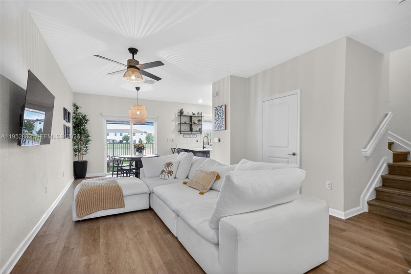 Welcome home to this beautiful turnkey townhouse built by Lennar - Beach Townhome/Townhouse for sale in Miami, Florida on Beachhouse.com