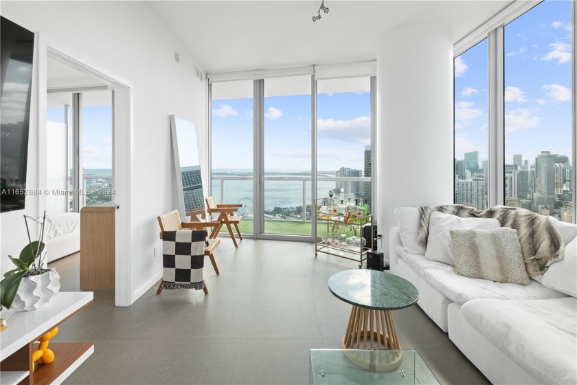 Outstanding Corner Unit with breathtaking Panoramic Ocean, City - Beach Condo for sale in Miami, Florida on Beachhouse.com