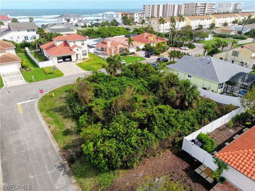 BEAUTIFUL RESIDENTIAL LOT JUST ONE BLOCK FROM THE ATLANTIC OCEAN - Beach Lot for sale in Ponce Inlet, Florida on Beachhouse.com