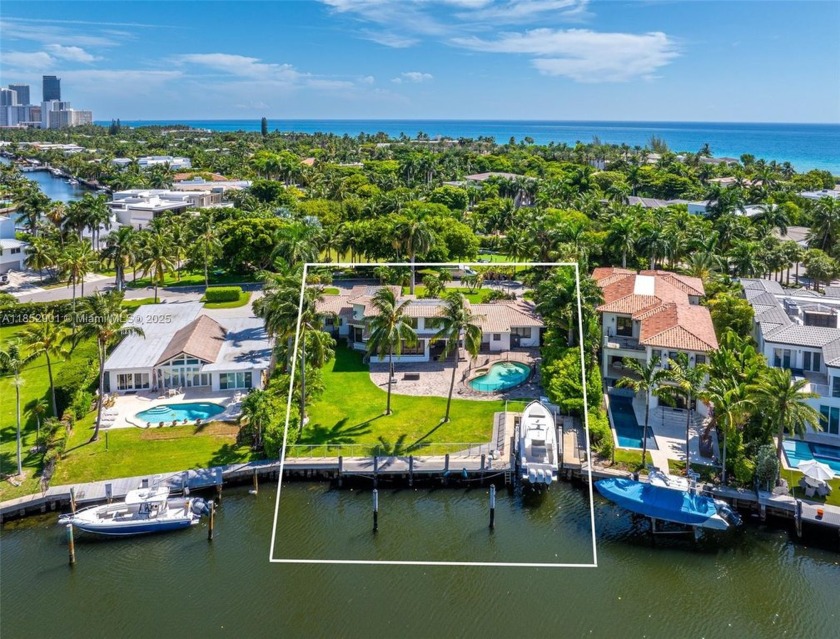 Welcome to 268 South Parkway, arguably the finest location in - Beach Home for sale in Golden Beach, Florida on Beachhouse.com