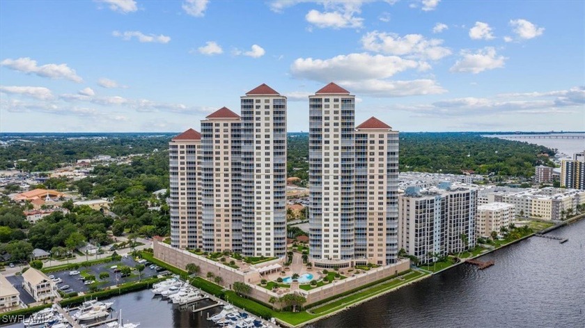 Perched on the 14th floor overlooking the Caloosahatchee River - Beach Condo for sale in Fort Myers, Florida on Beachhouse.com