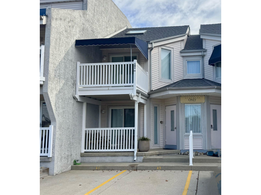 Enjoy Year Round Daily Sunsets! Welcome to Crest Cove - Beach Condo for sale in Wildwood Crest, New Jersey on Beachhouse.com