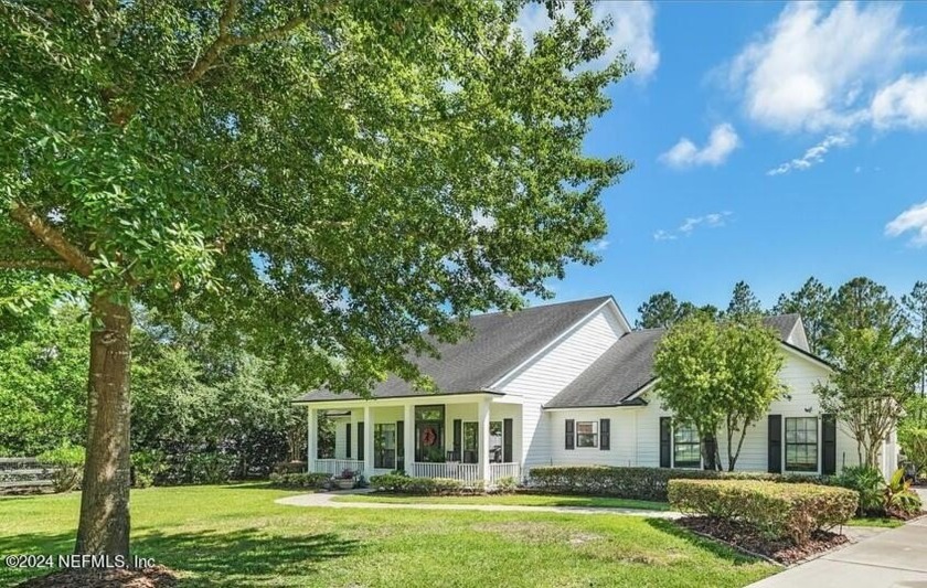 Nestled in the equestrian community of Bartram Downs you will - Beach Home for sale in St Augustine, Florida on Beachhouse.com