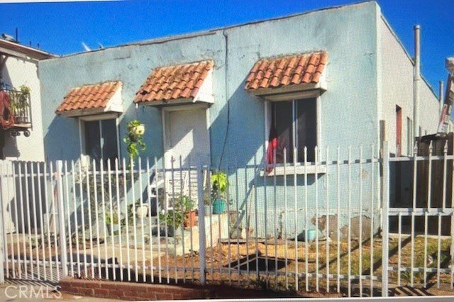 WHAT A PHENOMENAL OPPORTUNITY TO BECOME THE OWNER OF THESE 4 - Beach Townhome/Townhouse for sale in Long Beach, California on Beachhouse.com