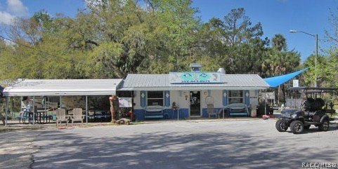 Drive by and SLOW DOWN because you are going to want to know - Beach Commercial for sale in Homosassa, Florida on Beachhouse.com