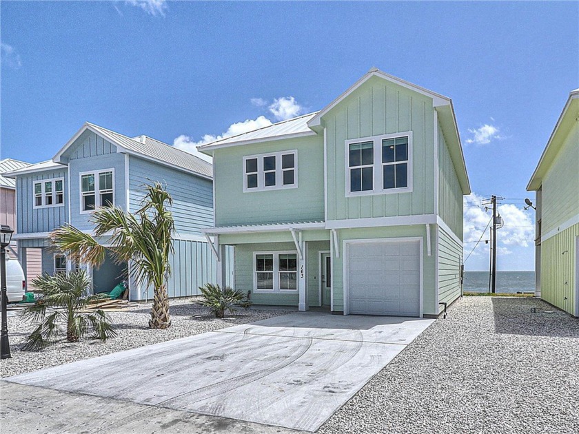 This waterfront home is the perfect Vacation House or Short Term - Beach Home for sale in Rockport, Texas on Beachhouse.com